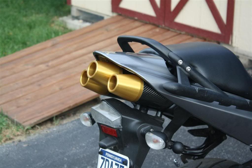 trident exhaust triumph sprint st 1050